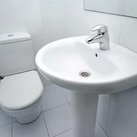Apartamento Con Terraza, Balcon De Barcelona Esplugues de Llobregat Buitenkant foto